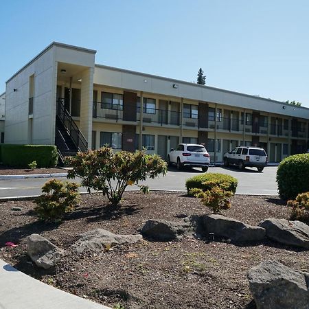 College Inn Monmouth Exterior photo
